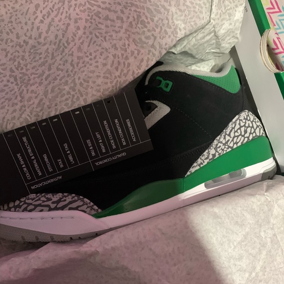 Jordan 3s pine green